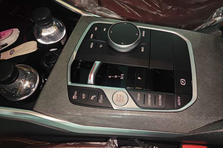 Used BMW 4 Series 2023 430i Gran Coupe M Sport Night Edition Gear Lever