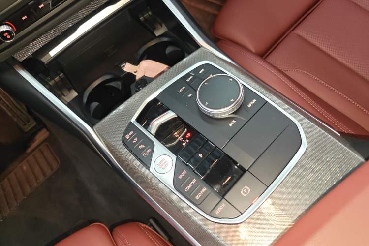 Used BMW 4 Series 2023 430i M Sport Night Edition Gear Lever
