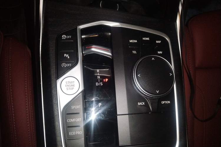 Used BMW 4 Series 2023 425i Gran Coupe M Sport Package Gear Lever
