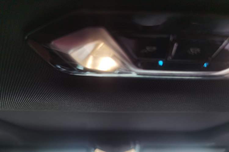 Used BMW 4 Series 2023 430i M Sport Night Edition Headliner