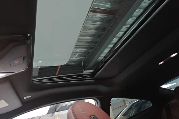 Used BMW 4 Series 2023 425i M Sport Night Edition Headliner