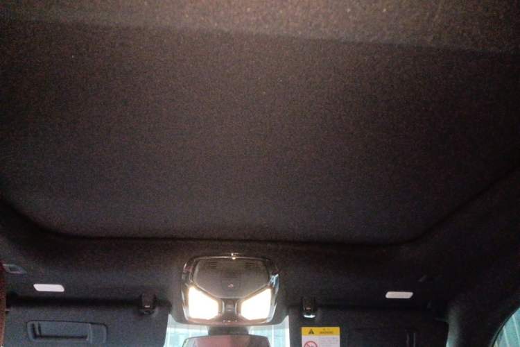Used BMW 4 Series 2023 425i M Sport Night Edition Headliner