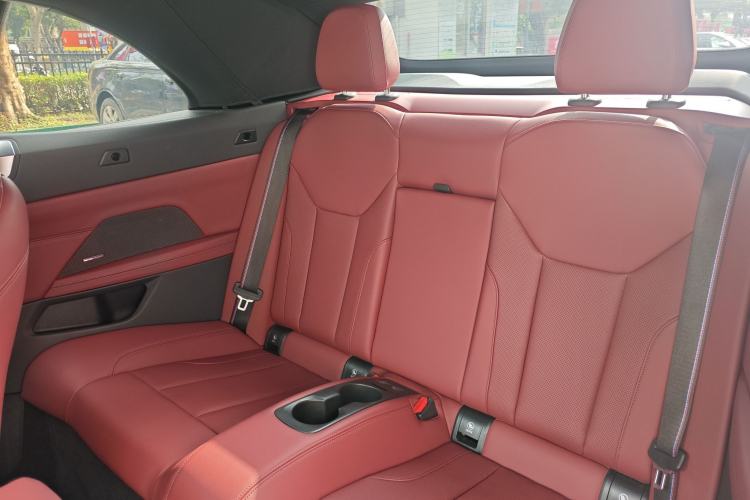 Used BMW 4 Series 2023 430i Convertible M Sport Night Edition Package Interior 2