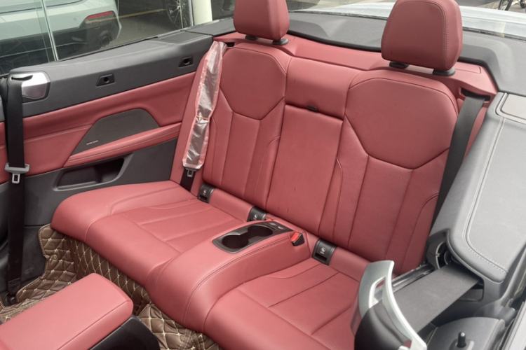 Used BMW 4 Series 2023 430i Convertible M Sport Night Edition Package Interior 3