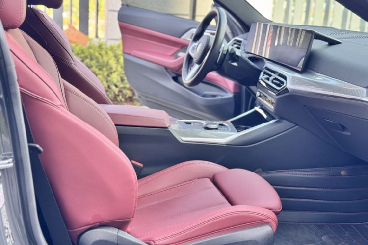 Used BMW 4 Series 2023 430i M Sport Night Edition Interior 3