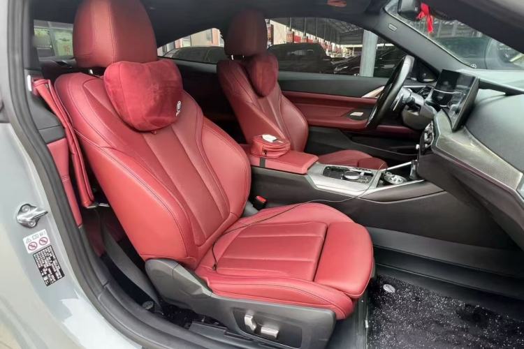 Used BMW 4 Series 2023 430i M Sport Night Edition Interior 3
