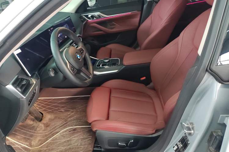 Used BMW 4 Series 2023 425i Gran Coupe M Sport Package Left Front Seat