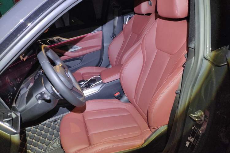 Used BMW 4 Series 2023 425i M Sport Night Edition Left Front Seat