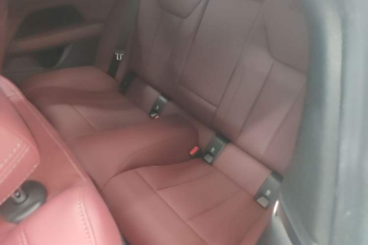 Used BMW 4 Series 2023 425i M Sport Night Edition Left Rear Seat