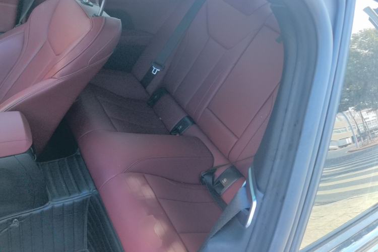 Used BMW 4 Series 2023 425i M Sport Night Edition Left Rear Seat