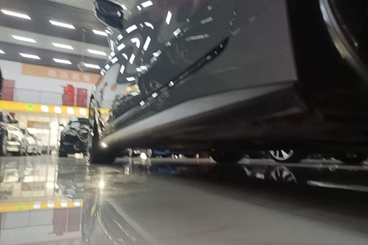Used BMW 4 Series 2023 425i Gran Coupe M Sport Package Left Side Sill