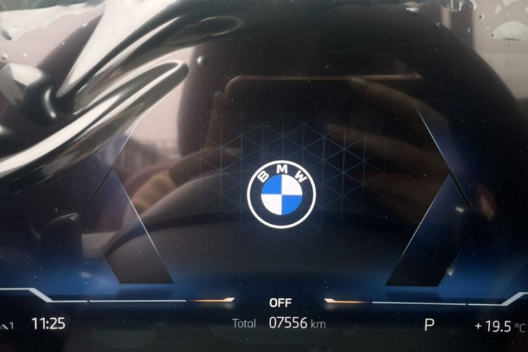 Used BMW 4 Series 2023 430i Convertible M Sport Night Edition Package Odometer Close Up