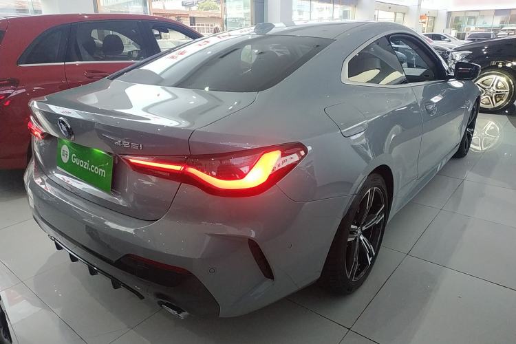 Used BMW 4 Series 2023 425i M Sport Package Rear Right 45 Deg