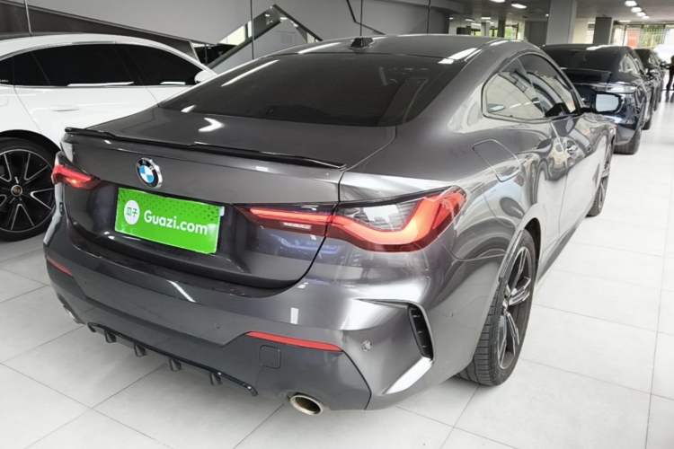 Used BMW 4 Series 2023 425i M Sport Package Rear Right 45 Deg