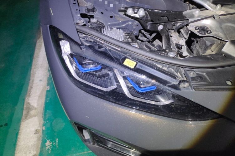 Used BMW 4 Series 2023 425i M Sport Night Edition Right Front Headlight