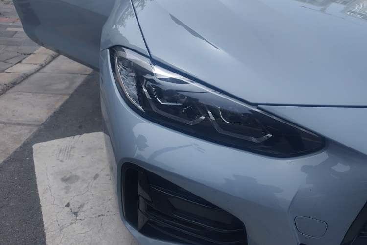 Used BMW 4 Series 2023 425i M Sport Package Right Front Headlight