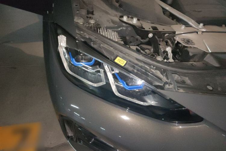 Used BMW 4 Series 2023 425i Gran Coupe M Sport Night Edition Package Right Front Headlight