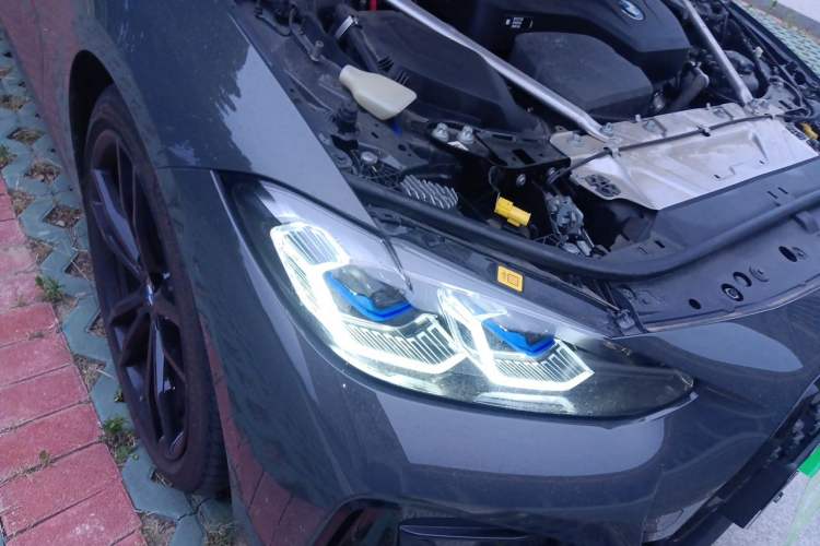 Used BMW 4 Series 2023 425i M Sport Night Edition Right Front Headlight
