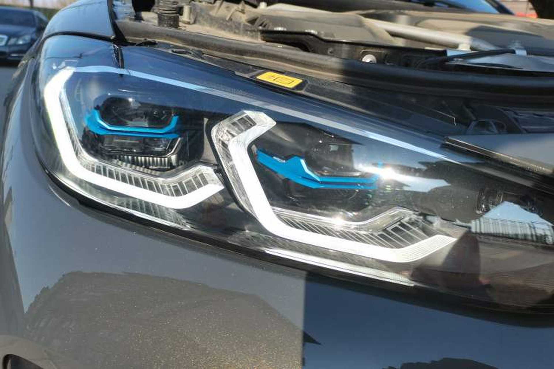 Used BMW 4 Series 2023 425i Gran Coupe M Sport Night Edition Package Right Front Headlight