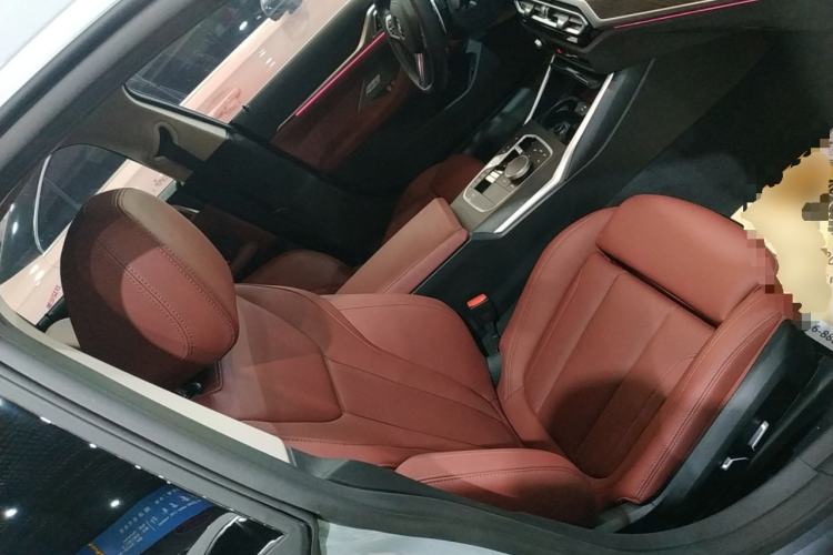 Used BMW 4 Series 2023 425i Gran Coupe M Sport Package Right Front Seat