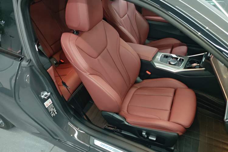 Used BMW 4 Series 2023 430i M Sport Night Edition Right Front Seat