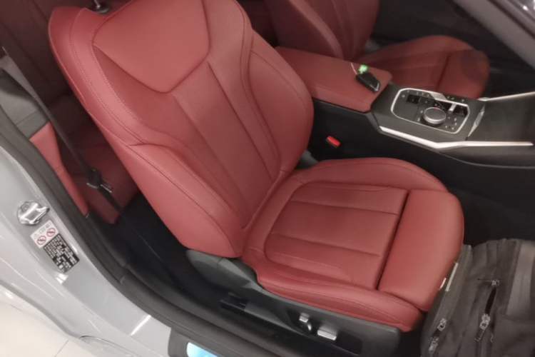 Used BMW 4 Series 2023 425i M Sport Package Right Front Seat