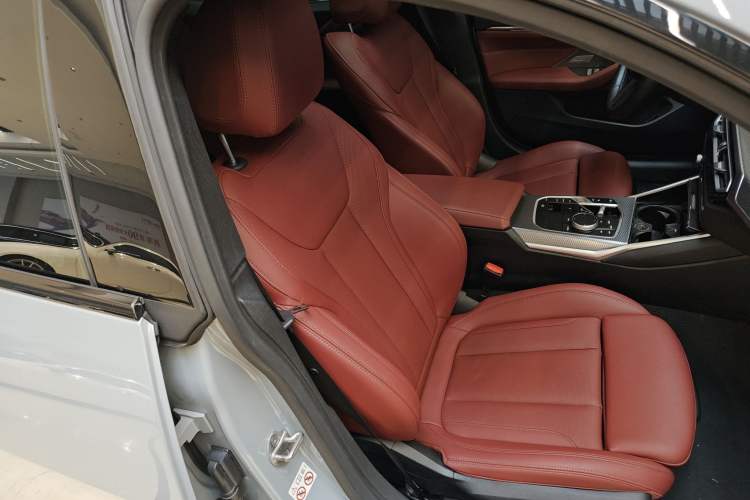 Used BMW 4 Series 2023 425i Gran Coupe M Sport Night Edition Package Right Front Seat