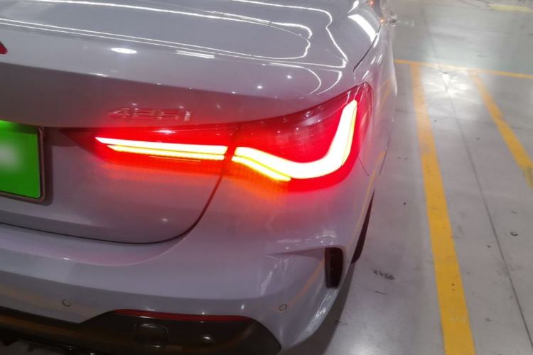 Used BMW 4 Series 2023 425i Convertible M Sport Package Right Rear Taillight