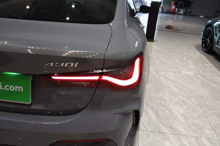 Used BMW 4 Series 2023 425i M Sport Night Edition Right Rear Taillight