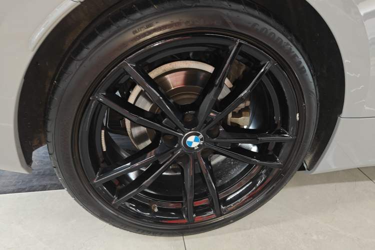Used BMW 4 Series 2023 425i M Sport Night Edition Right Rear Wheel Hub