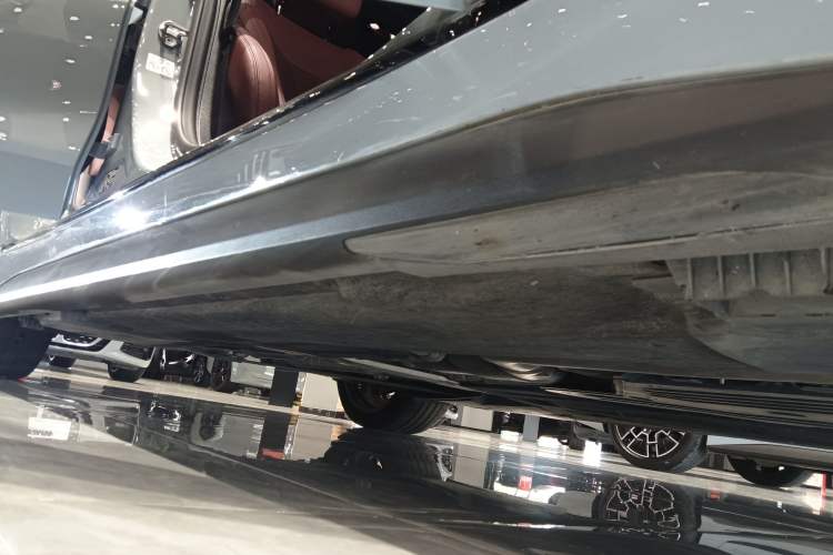 Used BMW 4 Series 2023 425i Gran Coupe M Sport Night Edition Package Right Side Sill