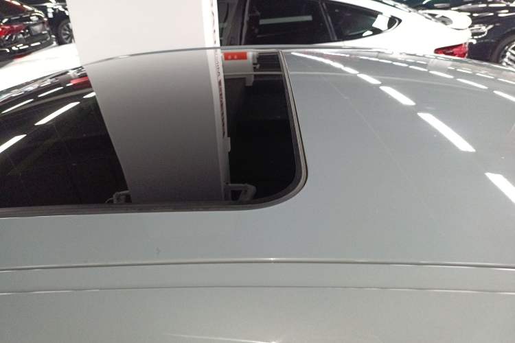 Used BMW 4 Series 2023 425i M Sport Package Roof
