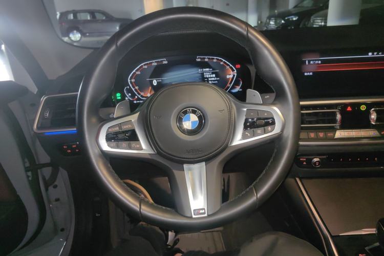 Used BMW 4 Series 2023 425i M Sport Package Steering Wheel