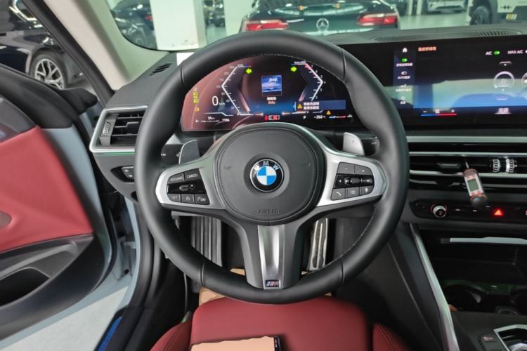 Used BMW 4 Series 2023 425i M Sport Package Steering Wheel