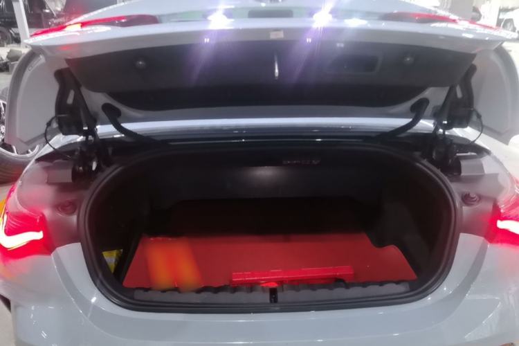 Used BMW 4 Series 2023 425i Convertible M Sport Package Trunk