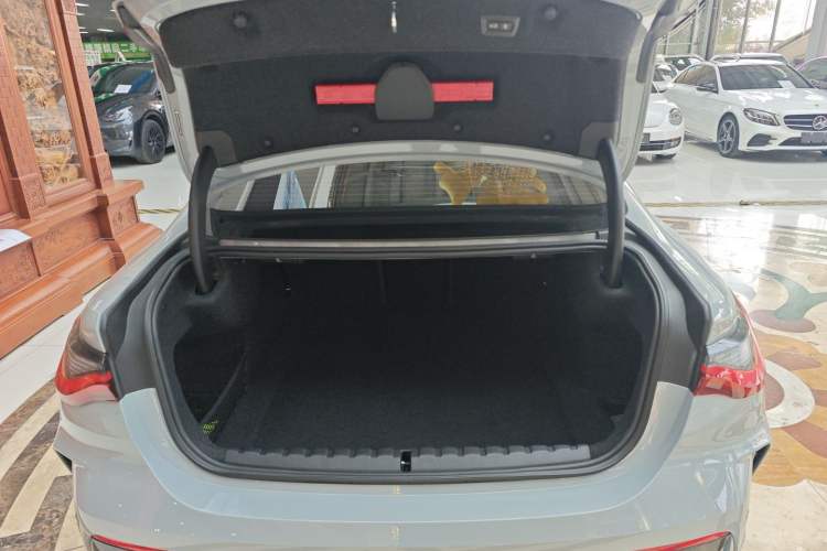 Used BMW 4 Series 2023 430i M Sport Night Edition Trunk