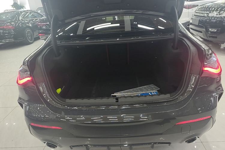 Used BMW 4 Series 2023 425i M Sport Night Edition Trunk