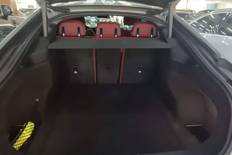 Used BMW 4 Series 2023 425i Gran Coupe M Sport Package Trunk