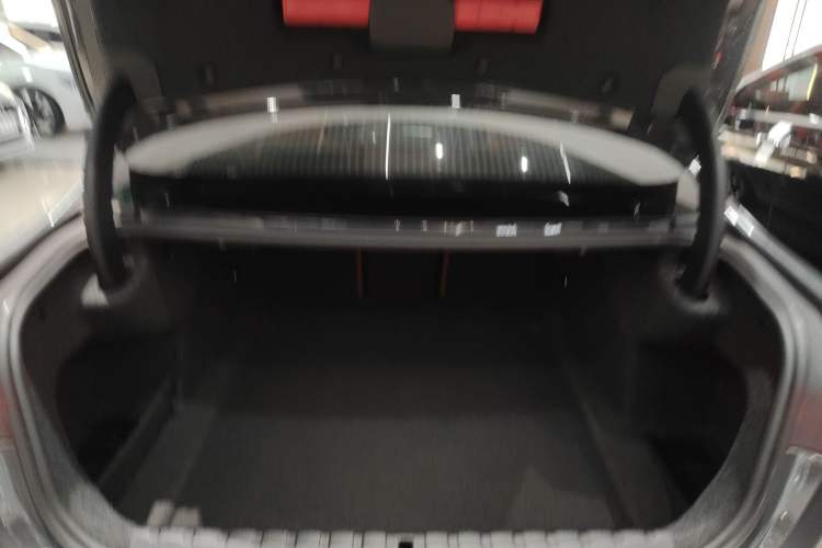 Used BMW 4 Series 2023 425i M Sport Package Trunk