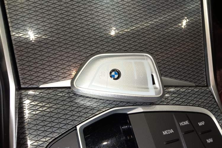Used BMW 4 Series 2023 425i M Sport Night Edition Vehicle Key