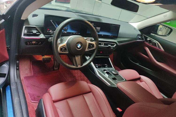 Used BMW 4 Series 2023 425i M Sport Package Center Console