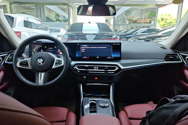 Used BMW 4 Series 2023 425i Gran Coupe M Sport Package Center Console