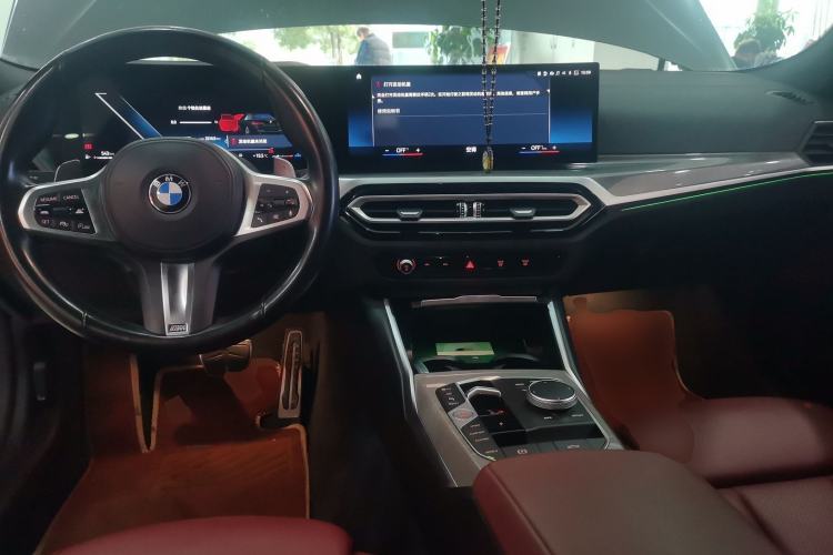 Used BMW 4 Series 2023 430i Convertible M Sport Night Edition Package Center Console