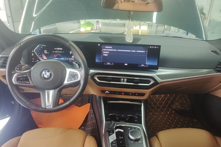 Used BMW 4 Series 2023 425i Gran Coupe M Sport Night Edition Package Center Console