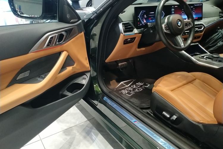Used BMW 4 Series 2023 430i M Sport Night Edition Driver Seat