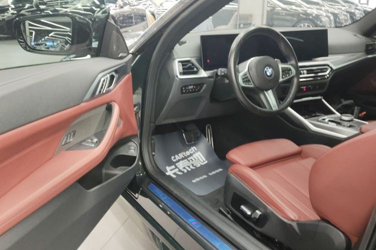 Used BMW 4 Series 2023 425i M Sport Night Edition Driver Seat