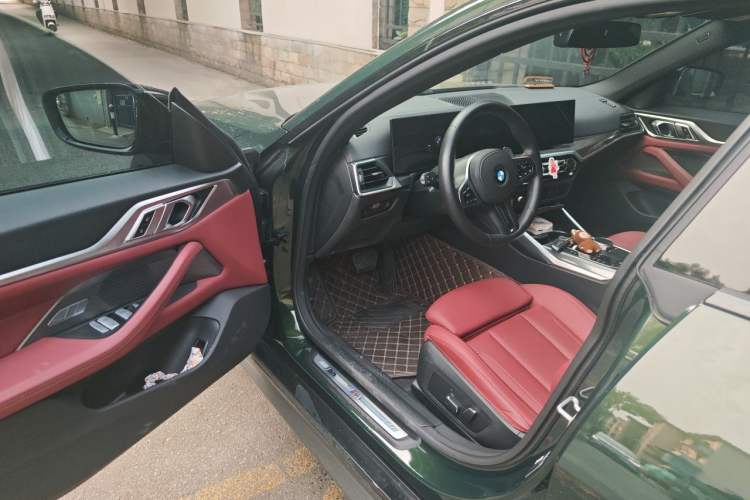 Used BMW 4 Series 2023 425i Gran Coupe M Sport Night Edition Package Driver Seat