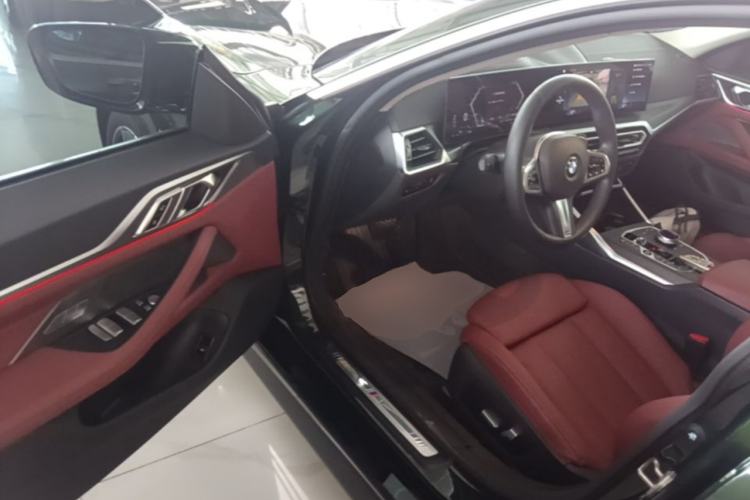 Used BMW 4 Series 2023 425i Gran Coupe M Sport Package Driver Seat