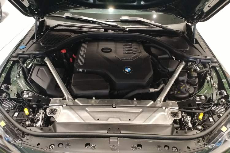 Used BMW 4 Series 2023 430i M Sport Night Edition Engine Bay