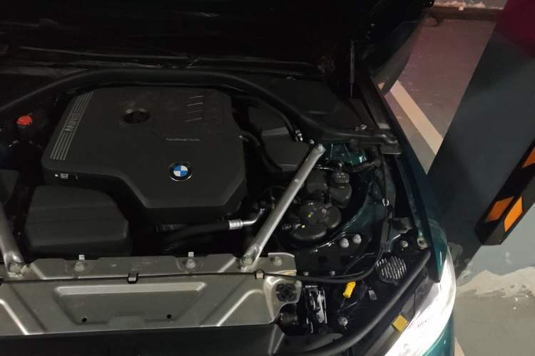 Used BMW 4 Series 2023 430i M Sport Night Edition Engine Bay Left